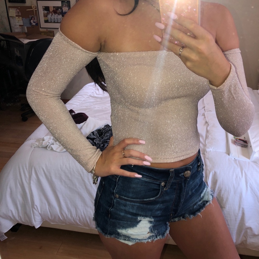 SPARKLY OFF THE SHOULDER CROP TOP